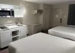 Studio Suite - 2 Full Beds