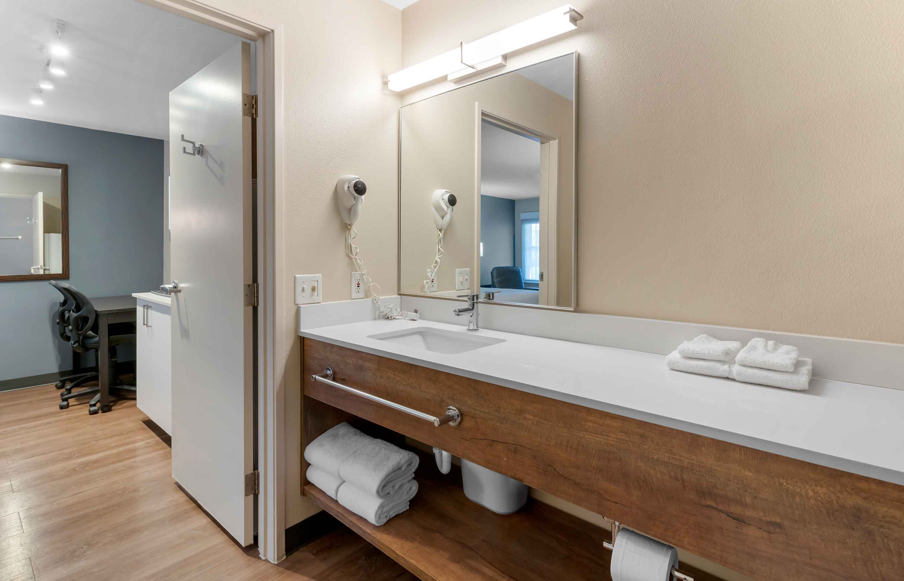 Studio Suite - 1 King Bed