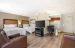 Deluxe Studio - 2 Full Beds