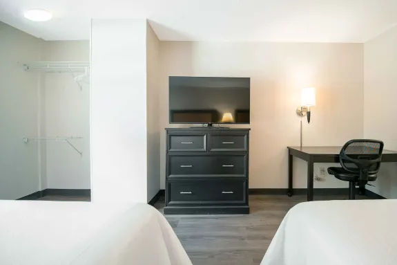 Deluxe Studio - 2 Full Beds