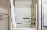 Deluxe Studio - 1 King Bed