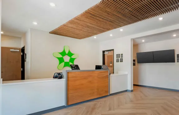 Lobby and Guest Check-in